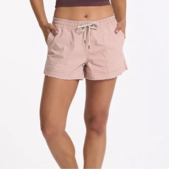 Vuori Women's Light Pink Athletic Shorts - Picture 5 of 5